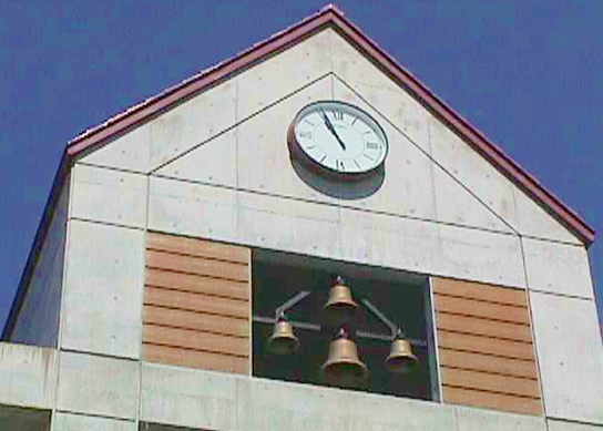 �J������